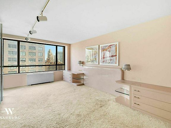 4th image of 1230 3rd Ave #19B
