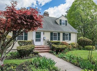 105 Pond St, Winchester, MA 01890