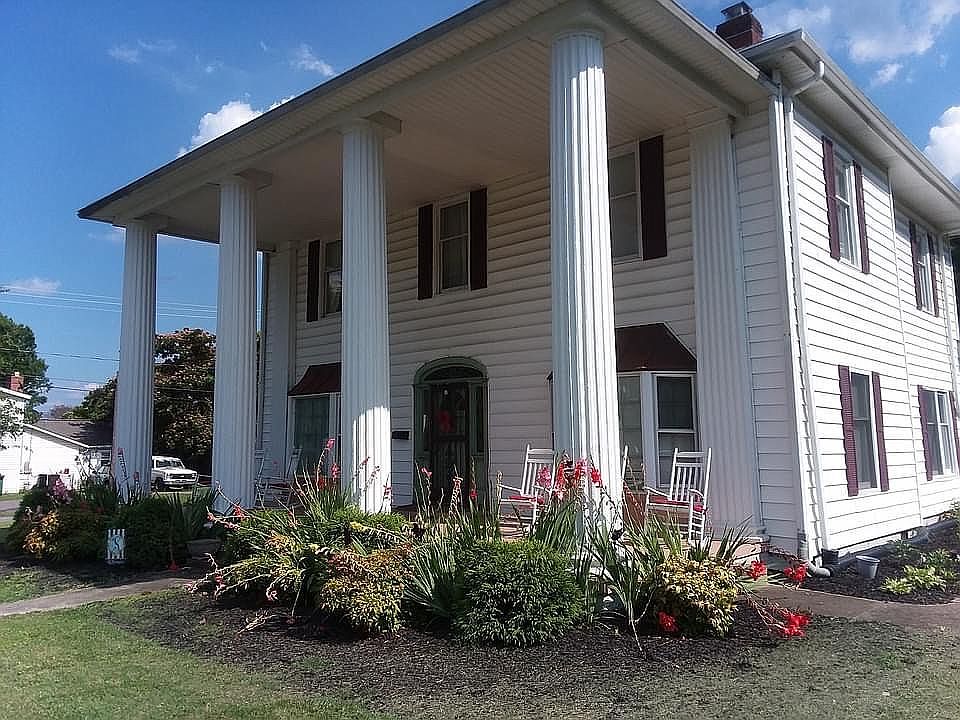 1st image of 301 W Virginia Ave