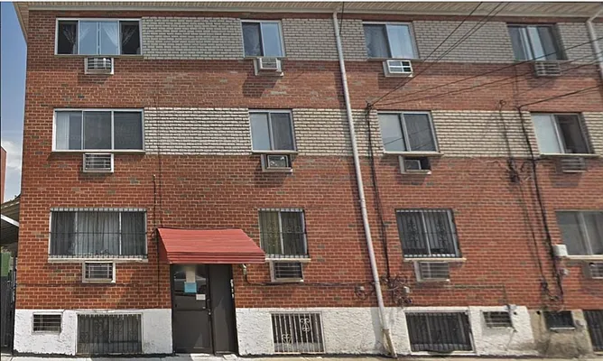 Rented by Apple Realty Group Corp | media 1