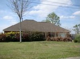 210 Enterprise Ave, Patterson, LA 70392