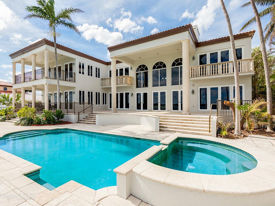1st image of 12485 Keystone Island Dr