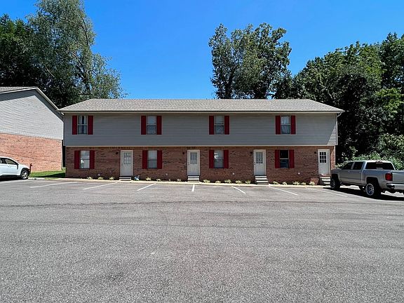 2nd image of 148 W Peach St #E2