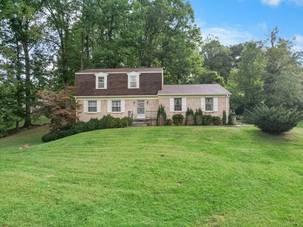 21720 Plantation Rd, Bristol, VA 24202
