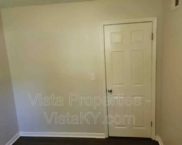 4816 Andalusia Ln — Photo 9