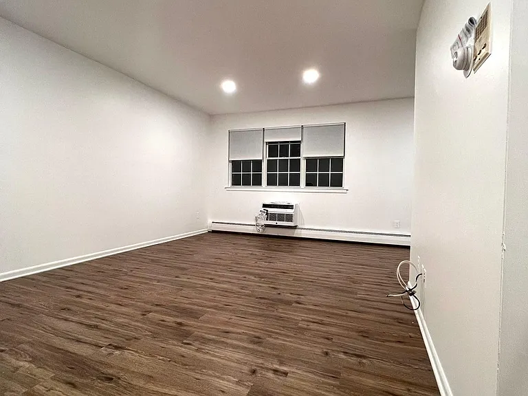 1000 Knapps Hwy #27 — Photo 3