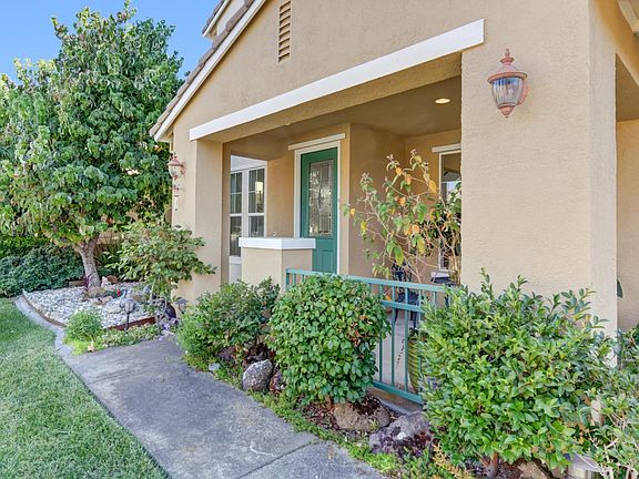 2nd image of 7504 Linksman Ct
