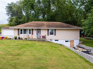 4709 Maxwell Rd, Saint Joseph, MO 64505