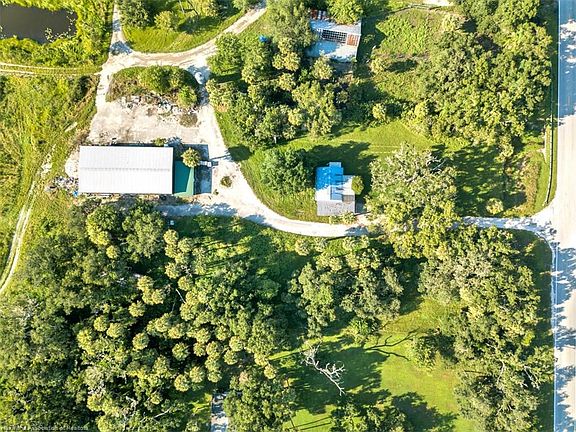 3rd image of 1557 County Road 29