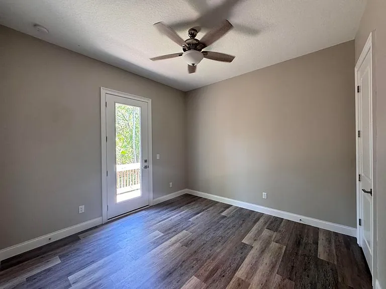 356 Seminole Dr — Photo 22