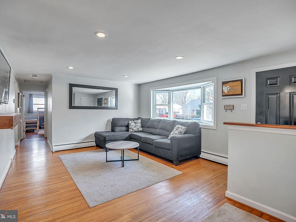 524 Pennbrook Ave, Lansdale, PA 19446 Zillow