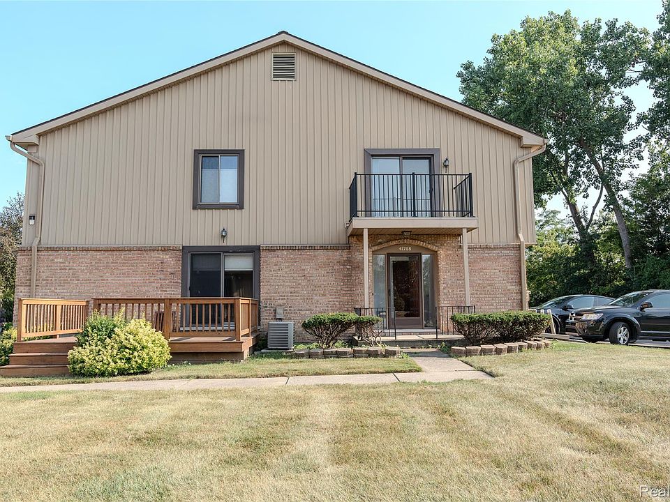 1st image of 41708 Bedford Dr