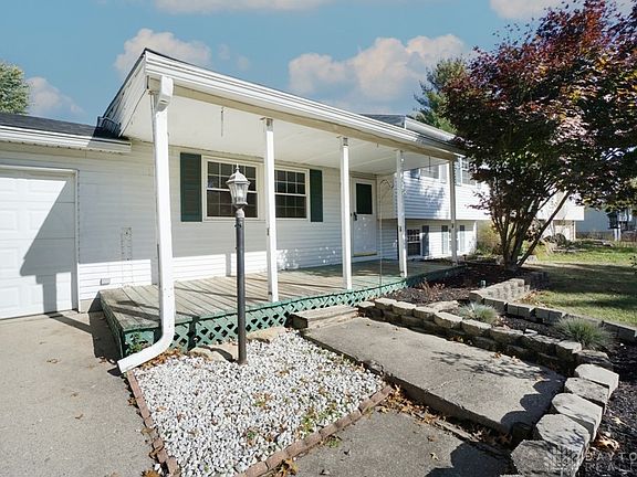 3rd image of 1368 Linden Creek Dr