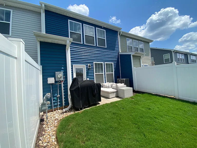 163 Shallons Dr — Photo 27