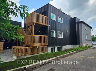 216 McArthur Ave #1, Ottawa, ON K1L 6P5