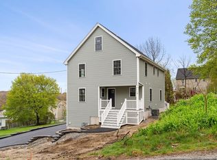 16 Niagara St, Haverhill, MA 01832