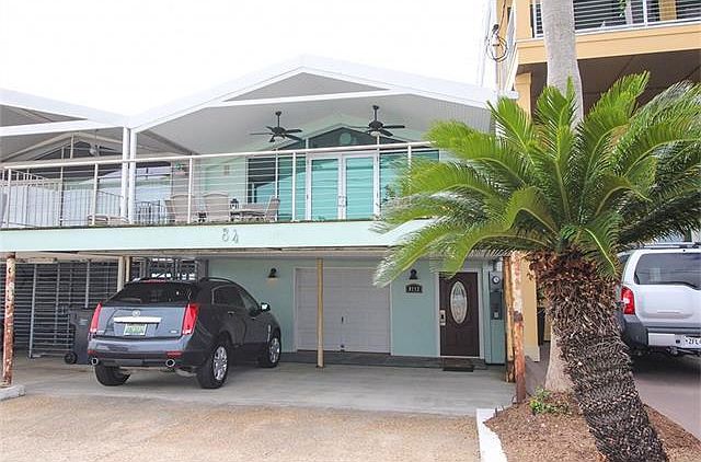 1st image of 8112 Breakwater Dr