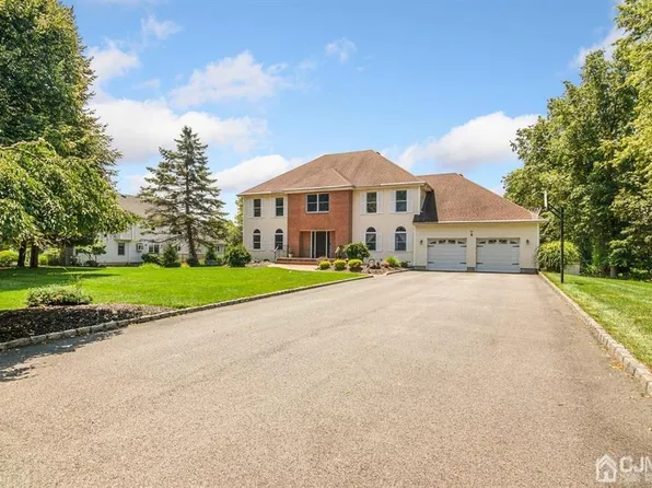 5 Adrian Ter, Bridgewater, NJ 08807