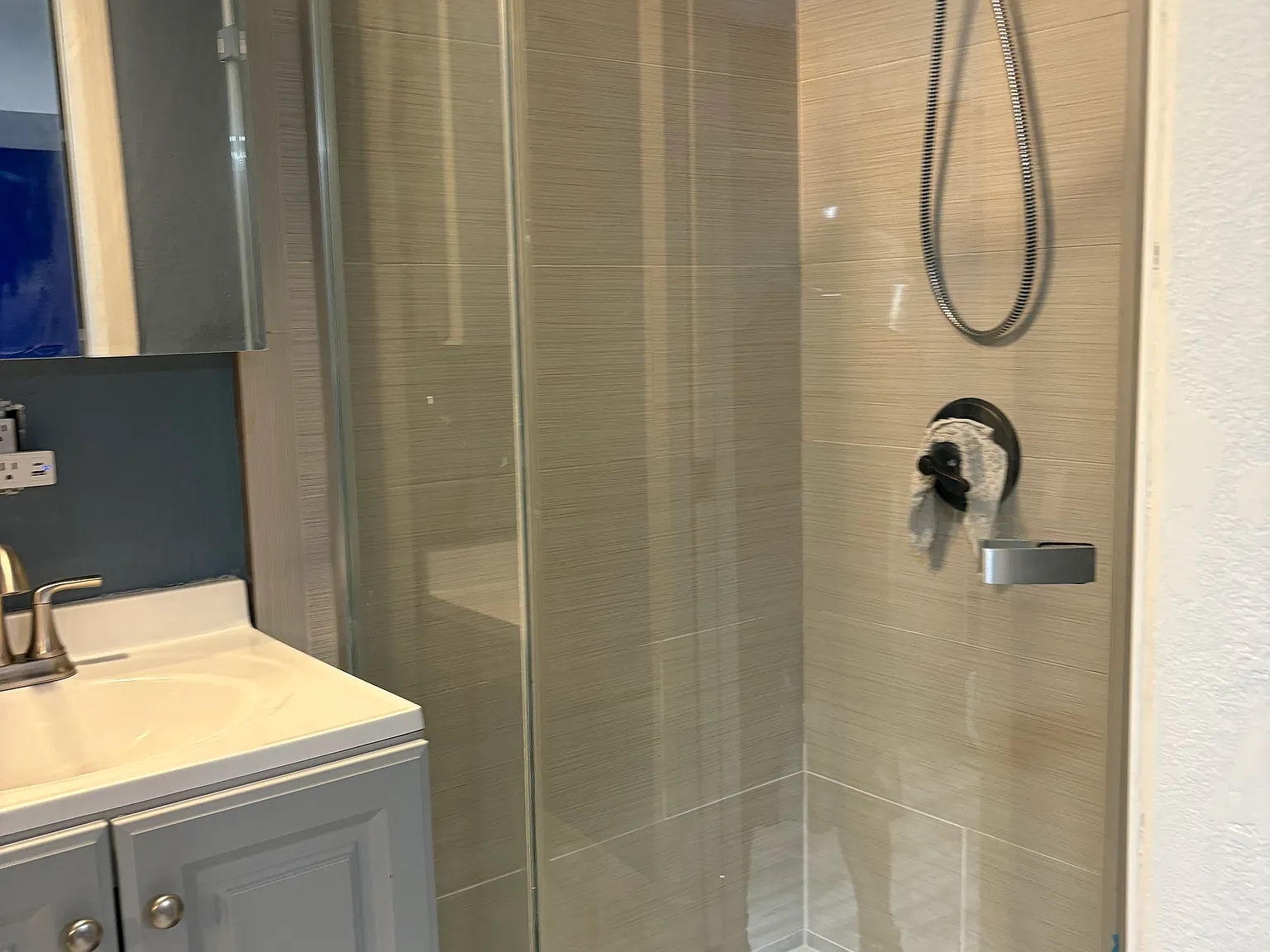 Studio, 300 sqft, $1,525 — Photo 4