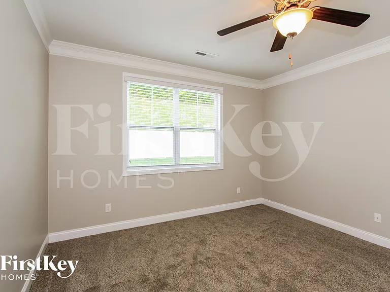 2408 Seagull Dr — Photo 8
