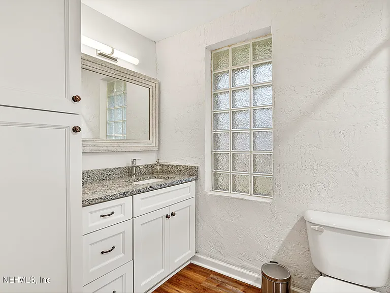 170 Twine St — Photo 12