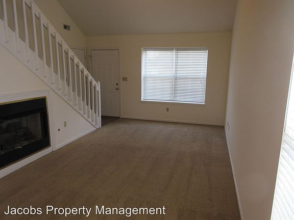 3rd image of 3529 Prescott Dr