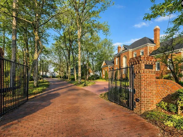 3 Coatbridge Ln, Lexington, SC 29072