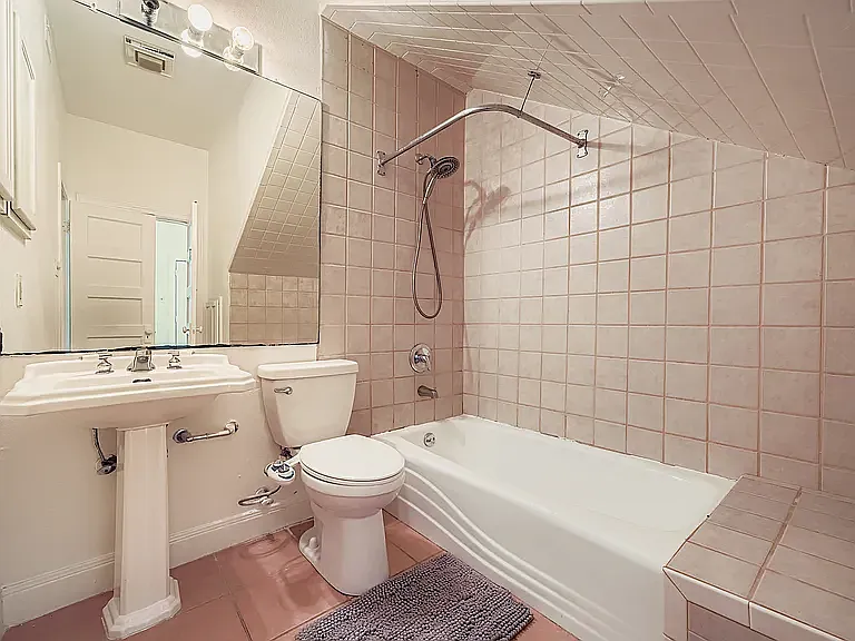 710 Pressler St — Photo 22