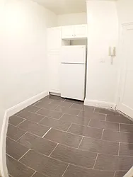 Rented by Roberto Guilbet, LREB