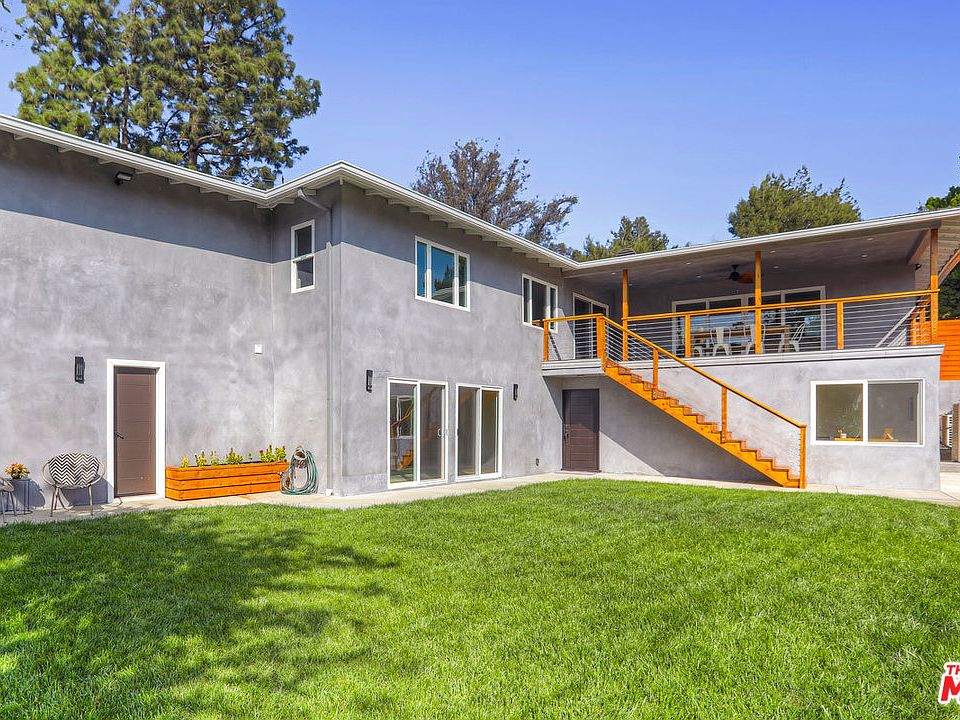 1st image of 4540 Palmero Dr