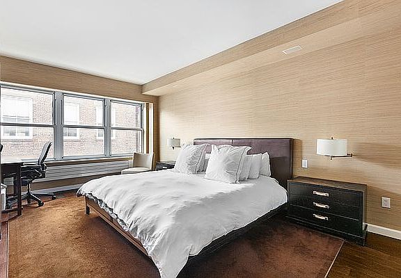 5th image of 109 Greene St APT 5C
