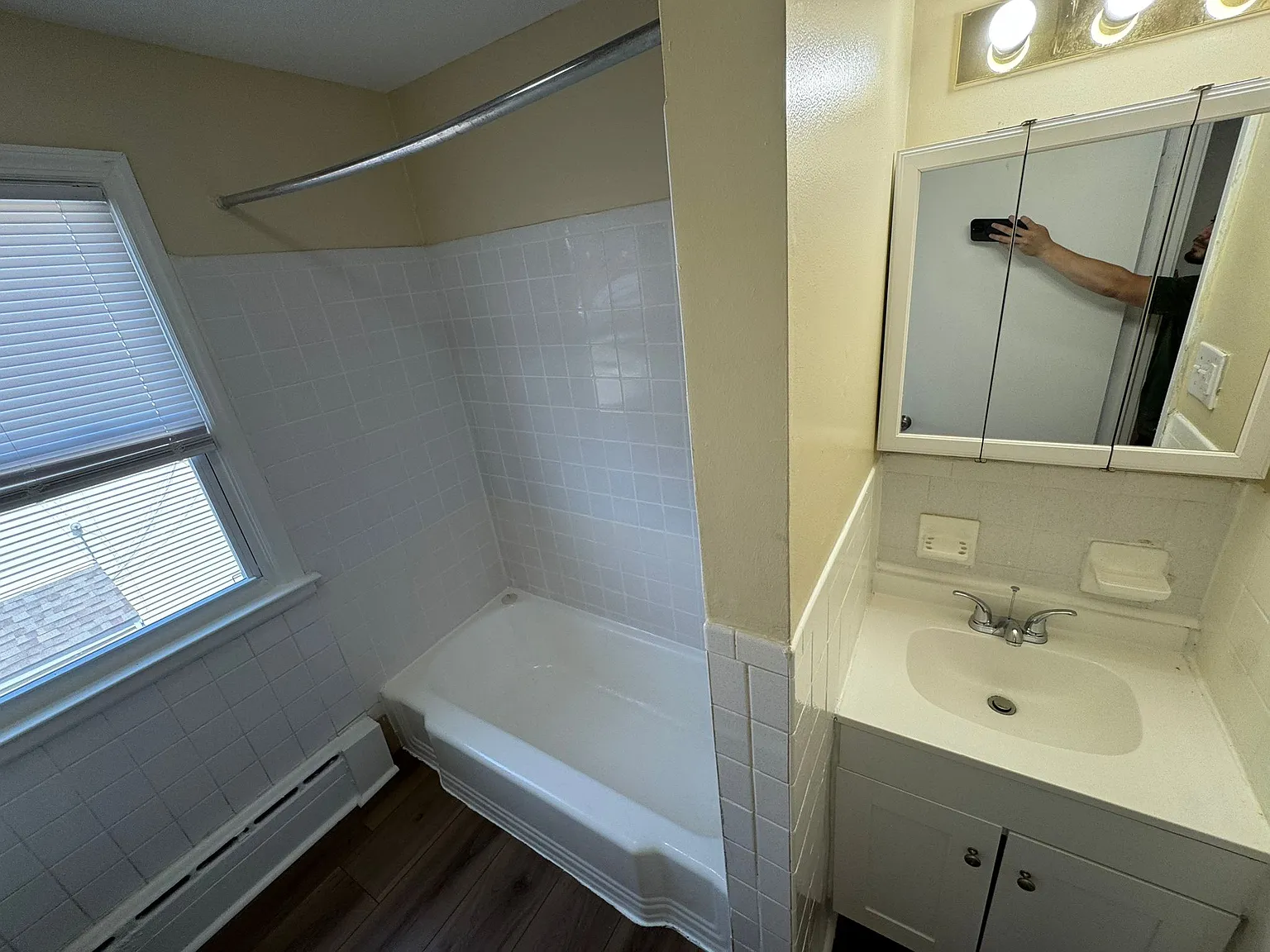 2 bed, $1,550 — Photo 4