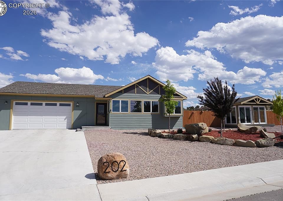 1st image of 202 High Meadows Dr