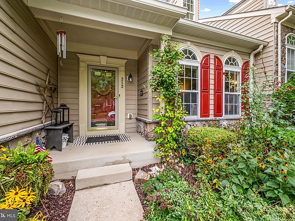 2nd image of 212 Teapot Ct #212