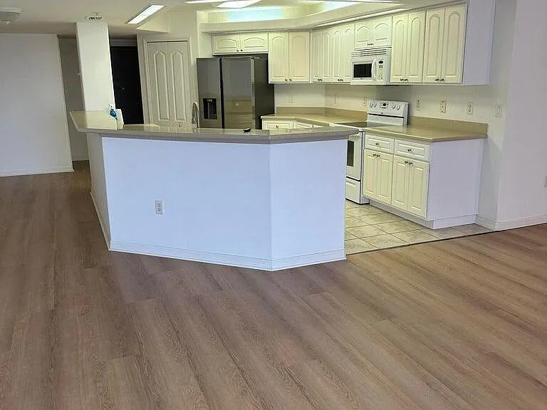 8914 Puerto Del Rio Dr #504 — Photo 6