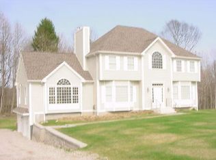 1 Wesley Dr, Trumbull, CT 06611