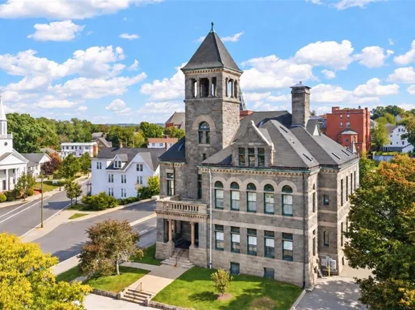 24 Front St #1, Woonsocket, RI 02895