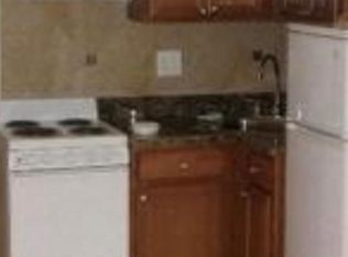 28 E Bellevue Pl APT 1C, Chicago, IL 60611