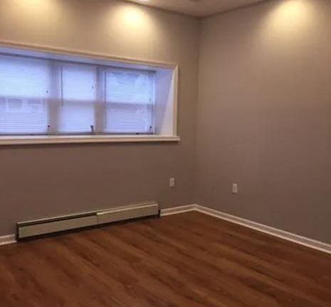 5th image of 1240 S 24th St Floor 1