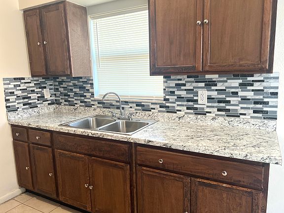 3rd image of 2901 61st Ave N #2901