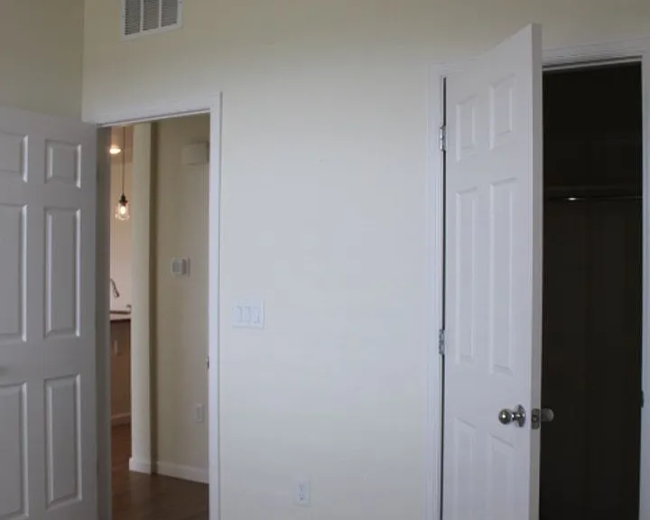 9992 W Victoria Pl #205 — Photo 15