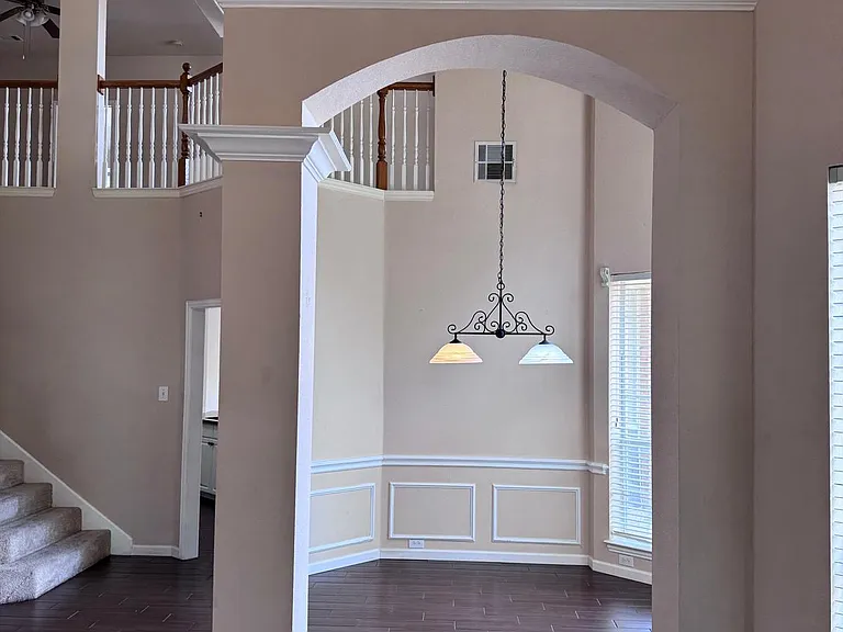 9702 Windy Hollow Dr — Photo 13