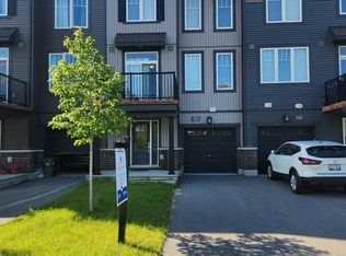 923 Lixnaw Ct, Ottawa, ON K2J6Y3