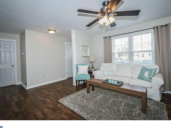 5th image of 4104 Woodland Ave
