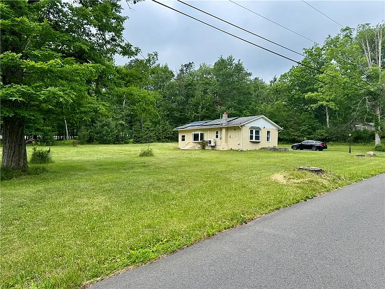 244 Sawmill Rd — Photo 2