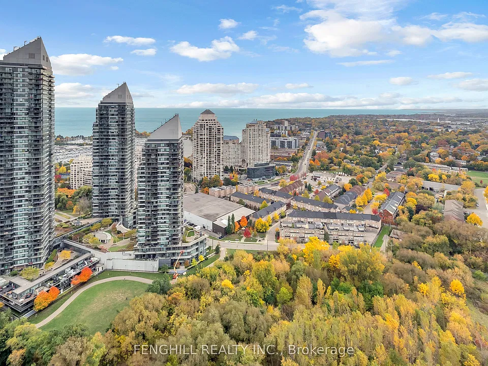 36 Park Lawn Rd #3401