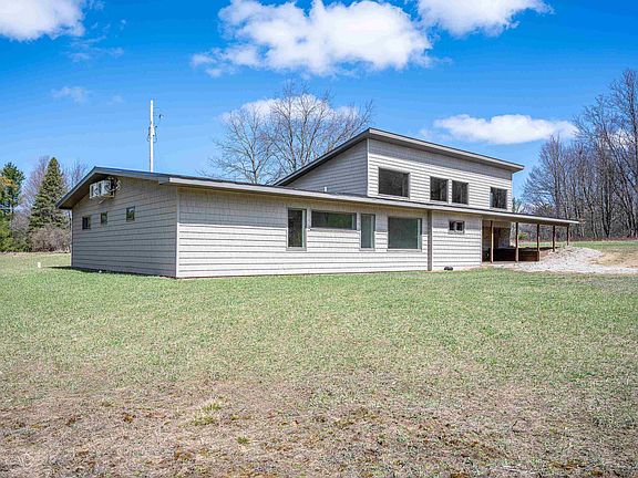 3rd image of 4680 Wilson Rd