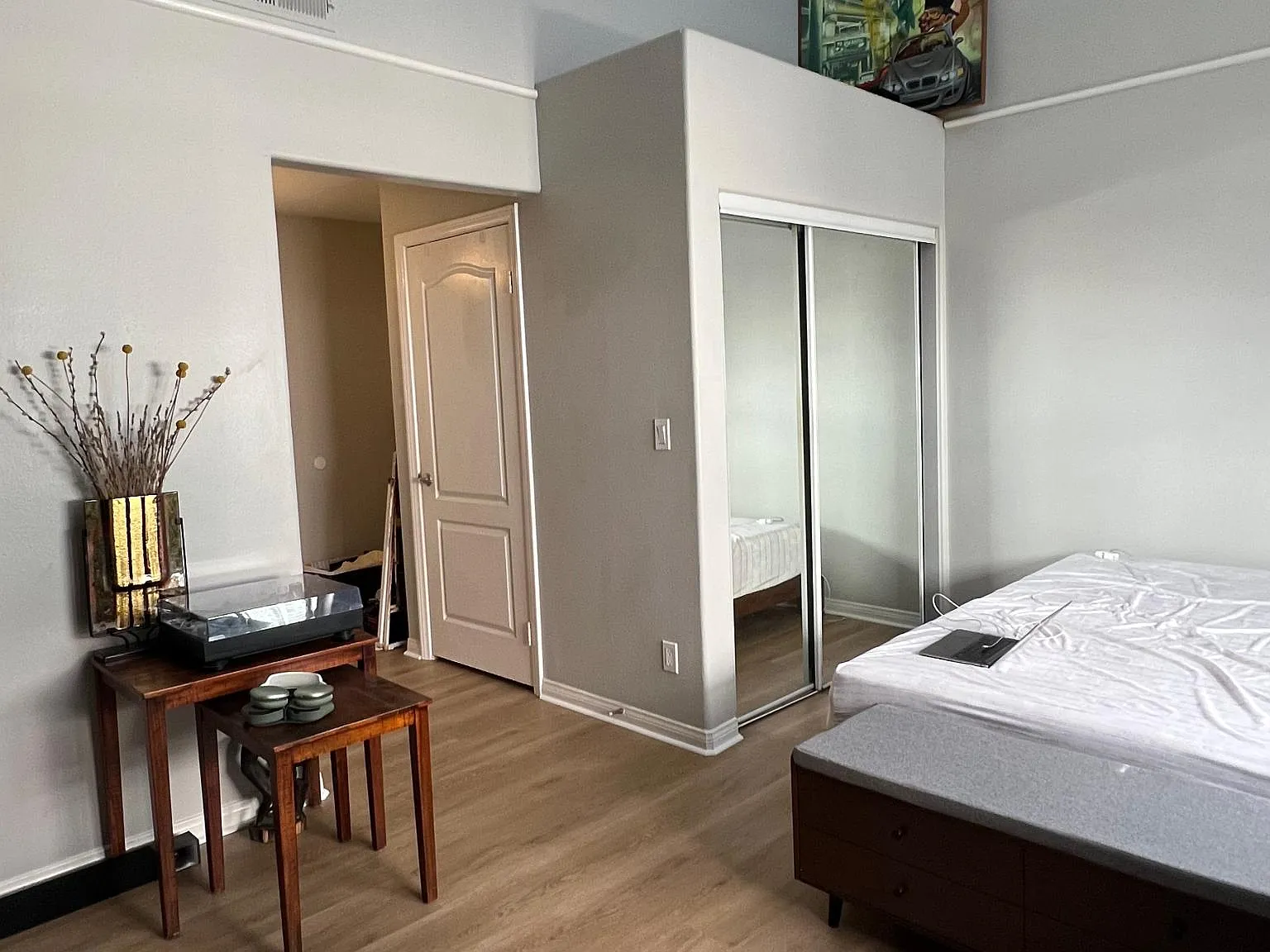 7037 La Tijera Blvd — Photo 3