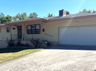 807 S Ripley St, Neosho, MO 64850