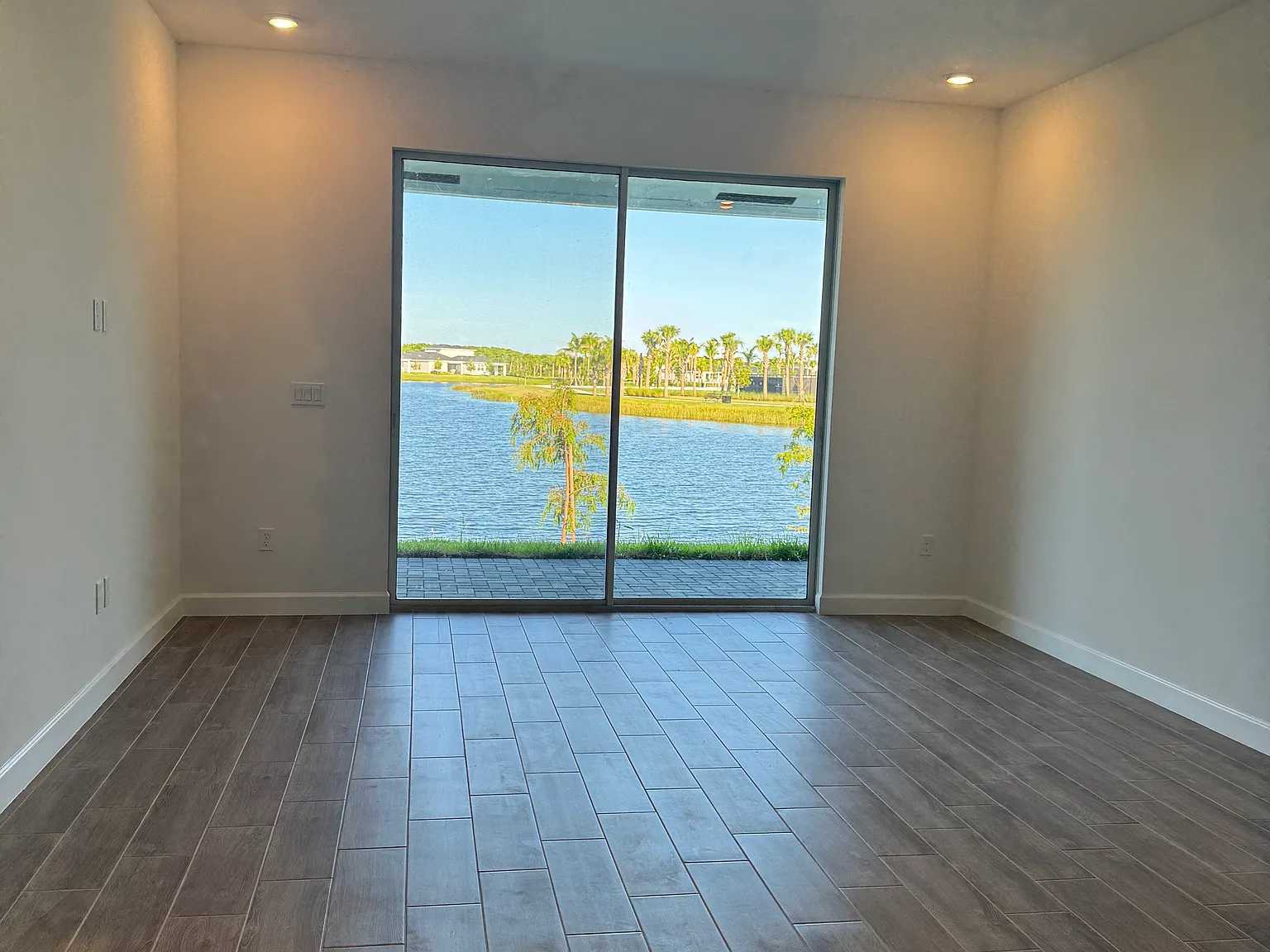 2 bed, 1308 sqft, $2,100 — Photo 4